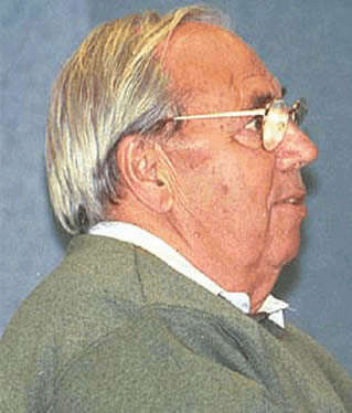 Peter Hicks